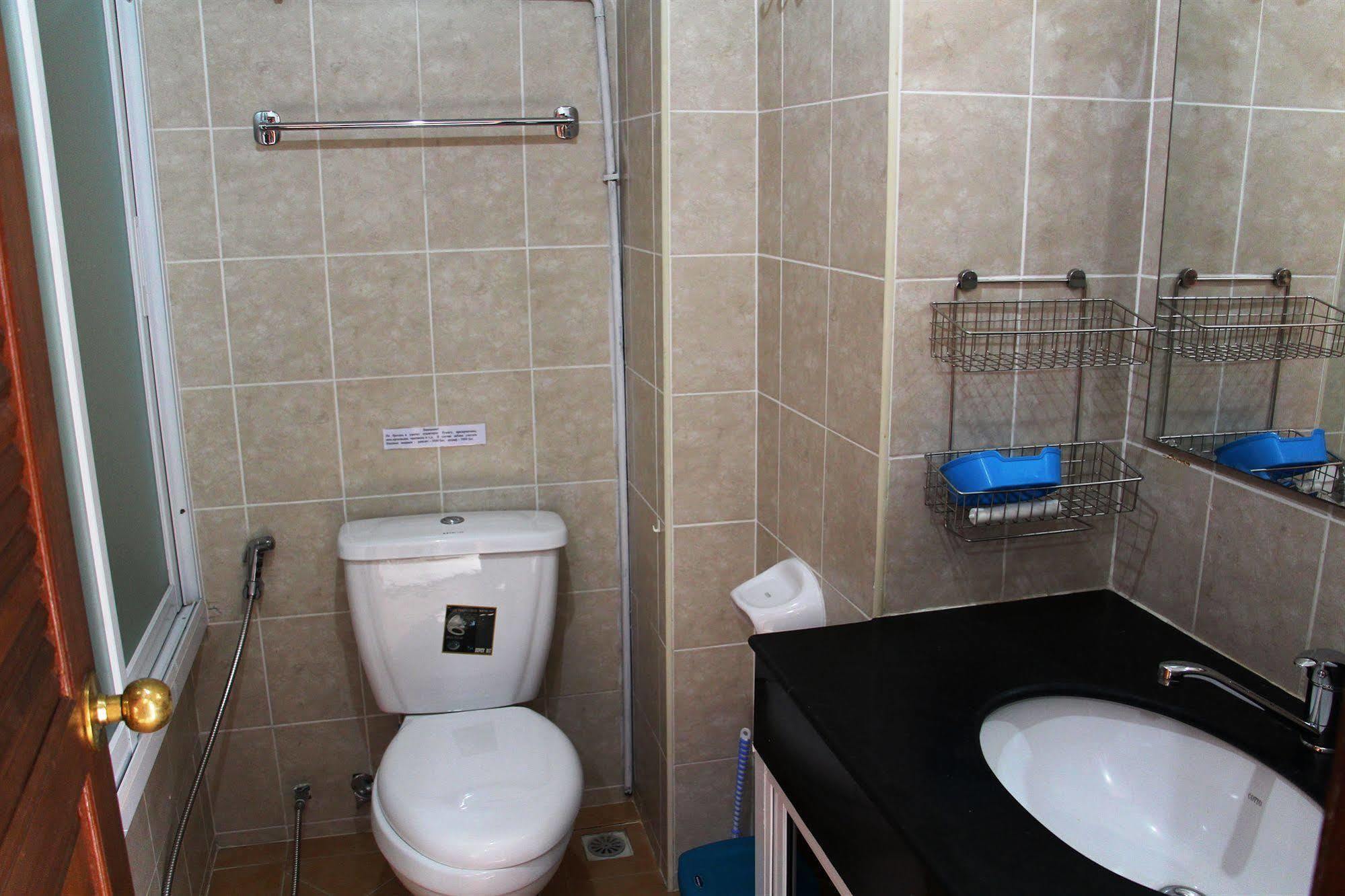 Jomtien Good Luck Apartment Eksteriør billede